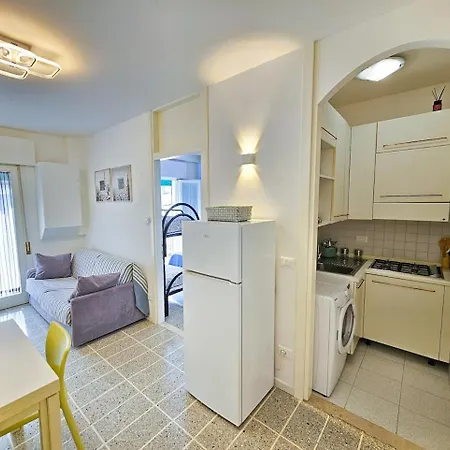 Bilocale Augustus Piazza Mazzini * Lido di Jesolo